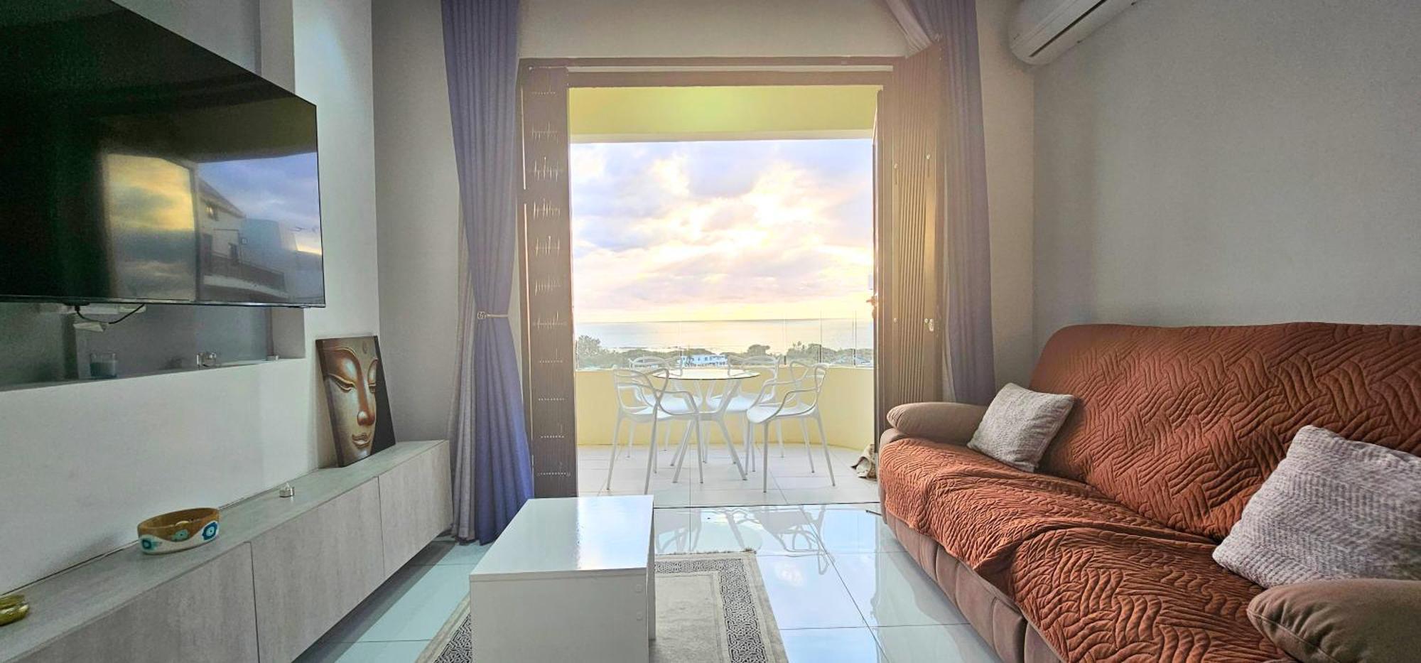 Zen Retreat With Stunning Sea Views And Sunsets * Flic en Flac